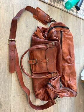 Classic Cognac Leather Duffel Bag with Adjustable Strap